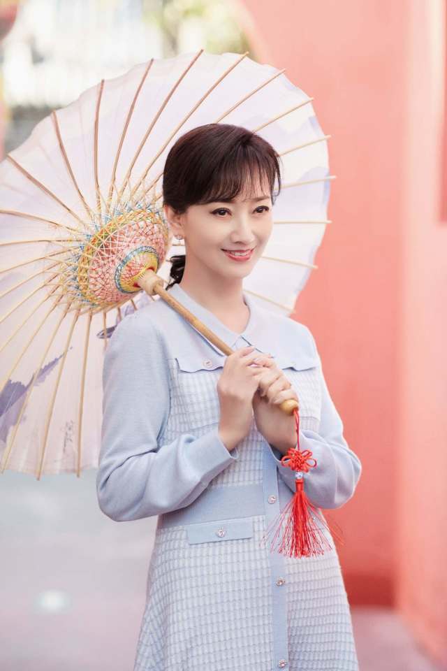 不老女神赵雅芝68岁了